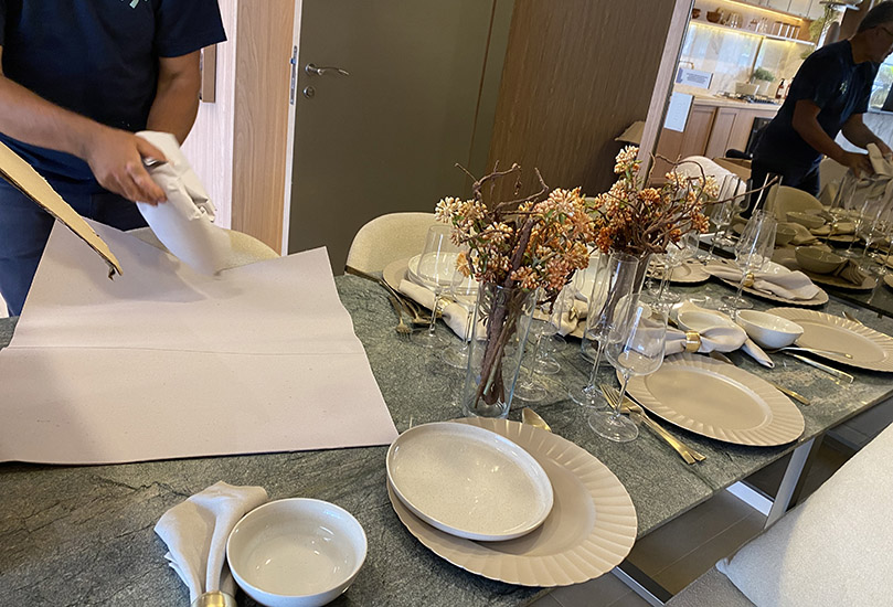 MOBILIZAÇÃO E DESMOBILIZAÇÃO DE STANDS DE VENDAS E DECORADOS